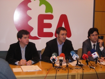 Mikel Irujo, Unai Ziarreta y Mar Garafot (ERC)