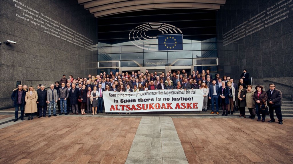 Altsasu3